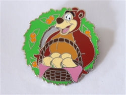 Disney Trading Pin 169730    Humphrey with Toast - Character Wreaths and Treats - Christmas Holiday 2024 - Mystery - Humphrey the Bear