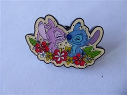 Disney Trading Pin  170575     Loungefly - Stitch and Angel - Eskimo Kisses - Rubbing Noses - Best Friends Portrait - Mystery