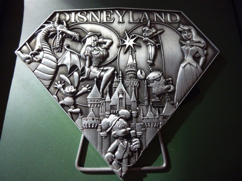 Disneyland Edition - Celebrating Twenty Years - 3D Sculpted Jumbo