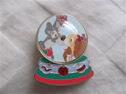 93581 DSF - Christmas 2012 - Snowglobe with Lady and the Tramp