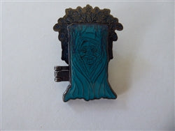 Disney Trading Pin  Pocahontas Grandmother Willow Hinged