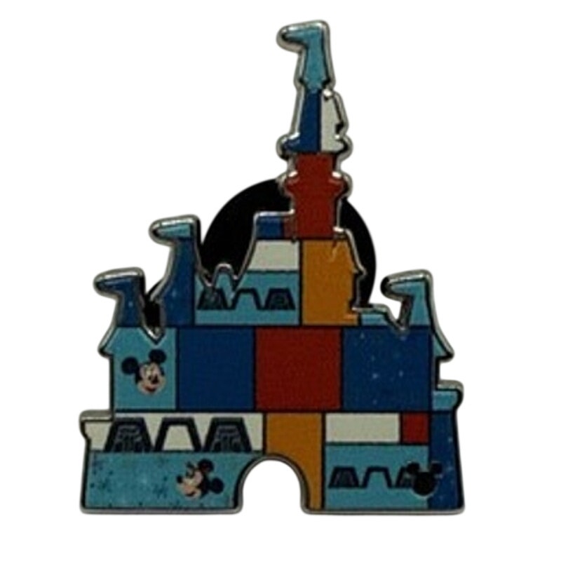 WDW Contemporary Resort Chaser Castles Hidden Disney