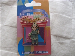 Disney Trading Pins 68704 DLR - 'it's a small world' - Mulan with Kite